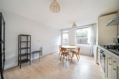 11 Moye Close, London, E2 8QN