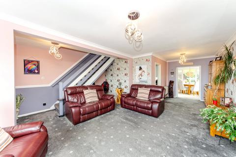 undefined, Ffordd Naddyn, Glan Conwy, Colwyn Bay, Conwy, LL28