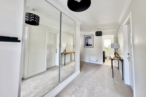 5 bedroom detached house for sale, Charlotte Close, Talbot Village, Poole, BH12