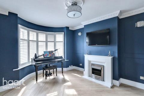 undefined, Dorset Avenue, Marshalls Park, Romford, RM1 4JB