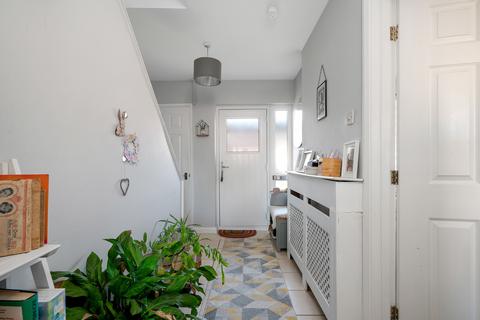 3 bedroom semi-detached house for sale, Cul-De-Sac Living on Copley Close, Melton Mowbray, LE13 1RD