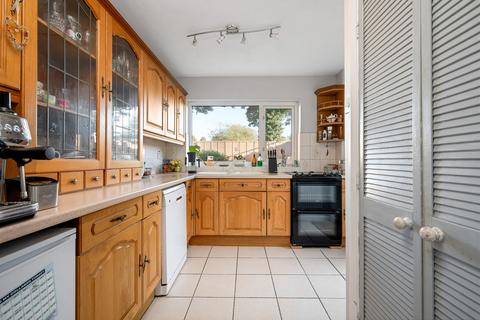 3 bedroom semi-detached house for sale, Cul-De-Sac Living on Copley Close, Melton Mowbray, LE13 1RD