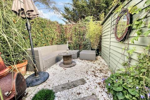 2 bedroom flat for sale, Bournemouth