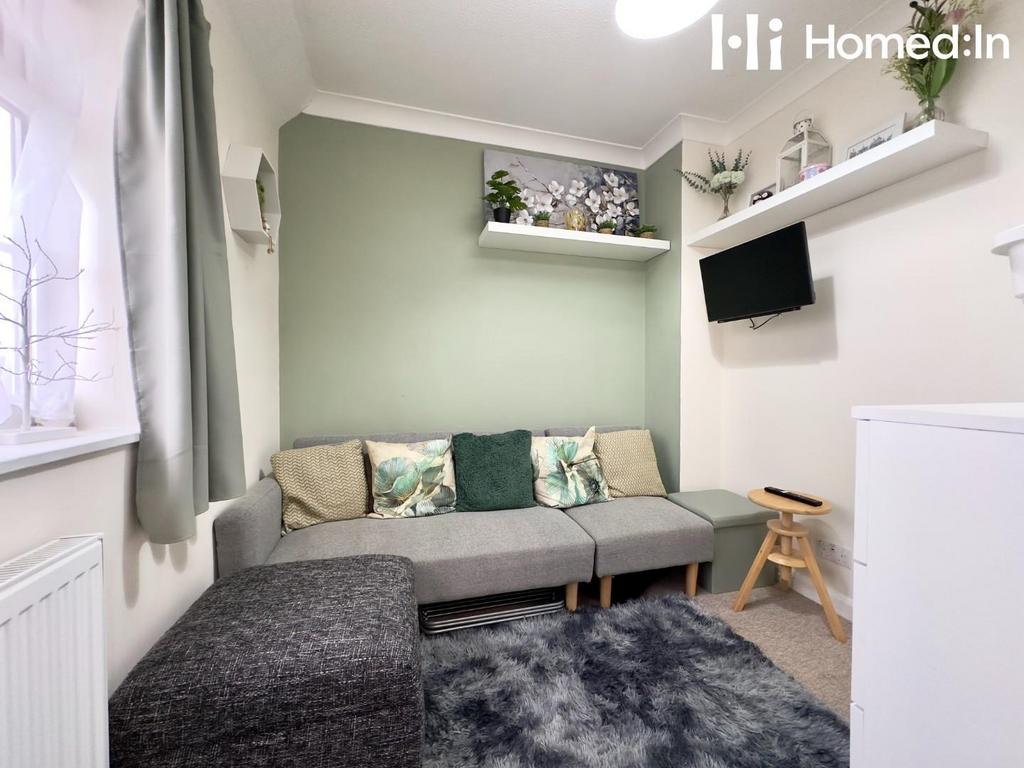 E Zy Watermark 06-09-2025 11-30-57-6770pm.JPEG