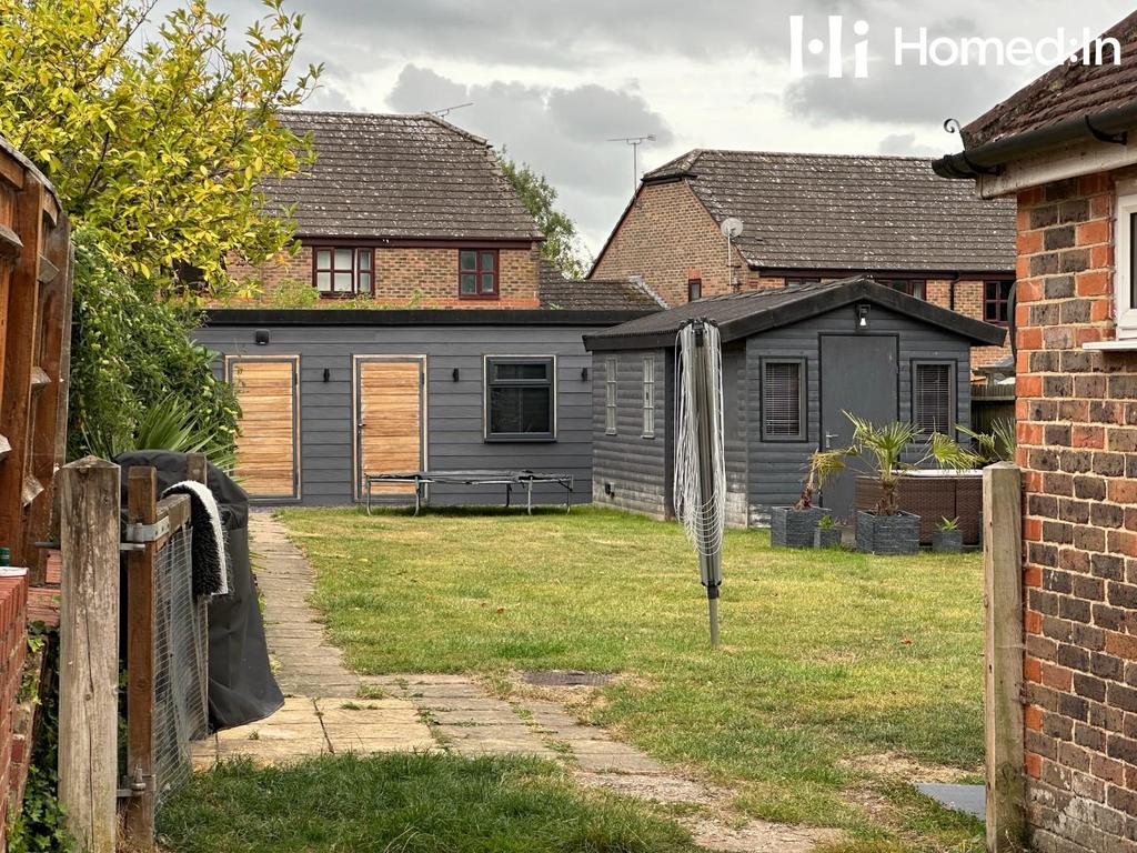 E Zy Watermark 06-09-2025 11-31-03-1690pm.JPEG