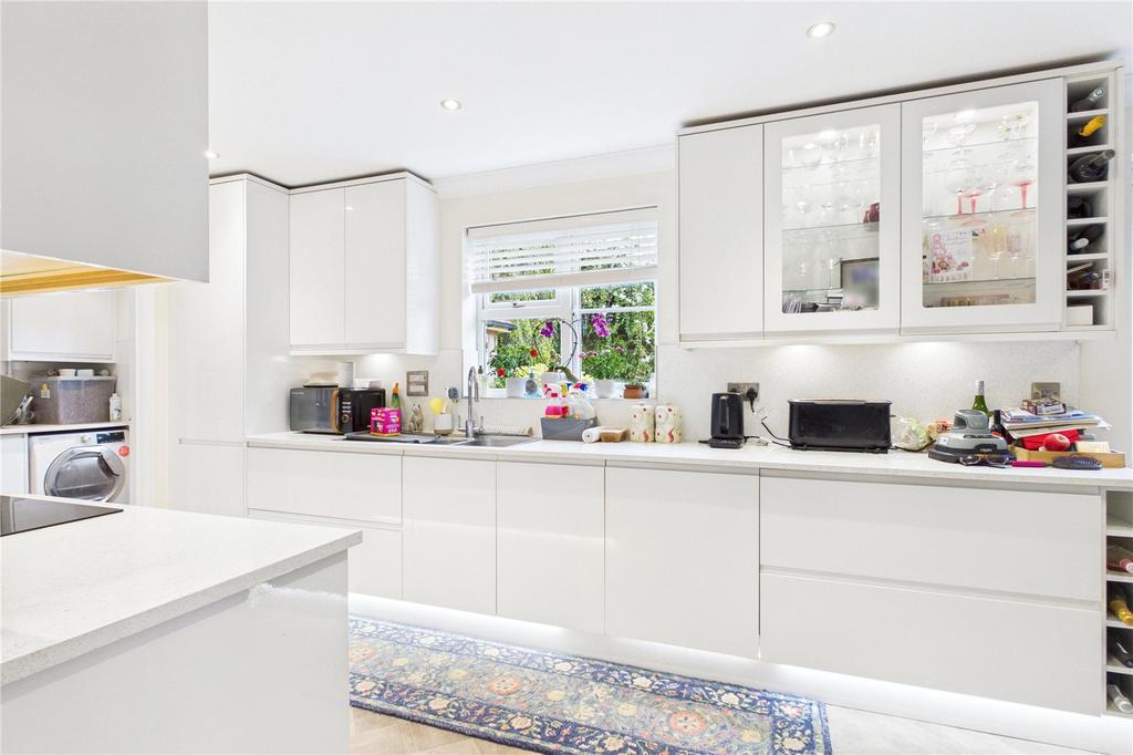 Kitchen/Dining