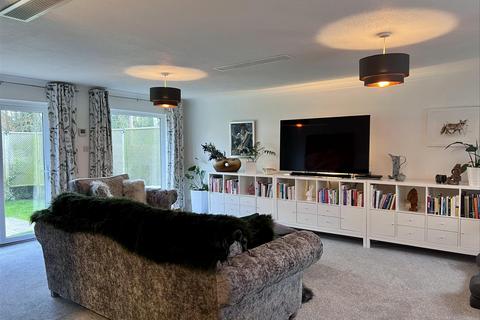 undefined, Stone Hill, Two Mile Ash, Milton Keynes