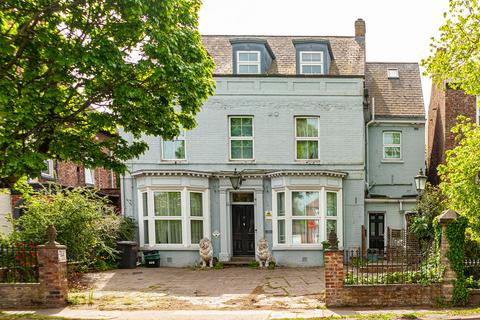 2 bedroom apartment to rent, Heworth Green, York YO31
