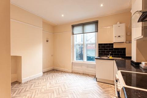 2 bedroom apartment to rent, Heworth Green, York YO31