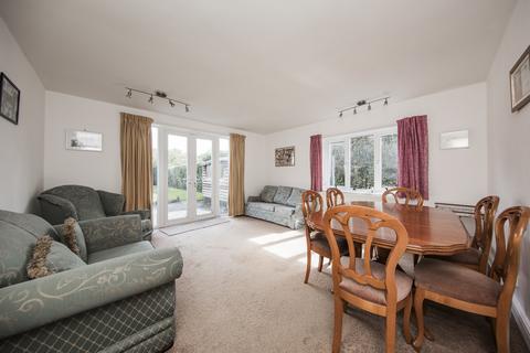 3 bedroom semi-detached house for sale, Crowborough Hill, Crowborough