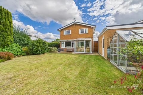 4 bedroom detached house for sale, Homeway Close, Shepshed