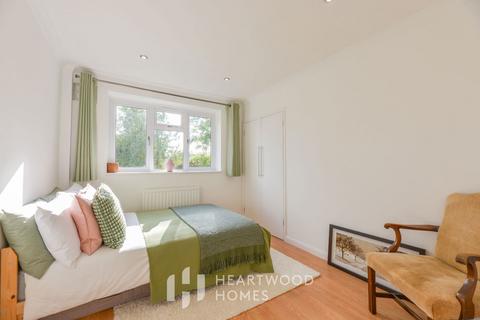 35 Caesars Road, Wheathampstead, St Albans, AL4 8NR