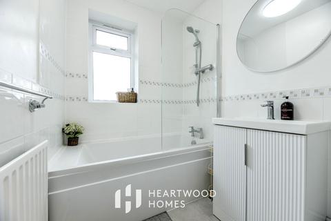 35 Caesars Road, Wheathampstead, St Albans, AL4 8NR