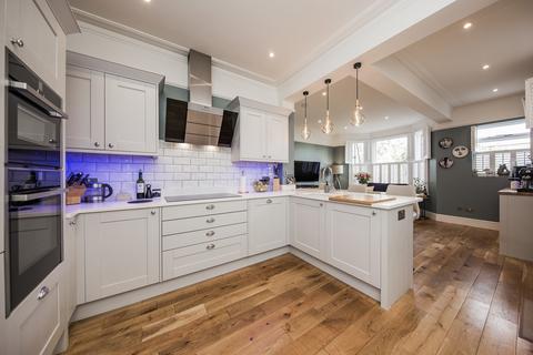 4 bedroom semi-detached house for sale, Stephens Road, Tunbridge Wells