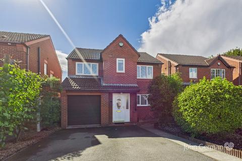 4 bedroom detached house for sale, Coronation Street, Swadlincote