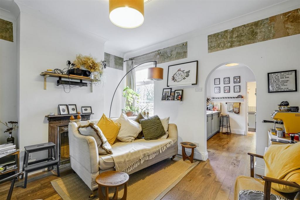 Dining/Sitting Room