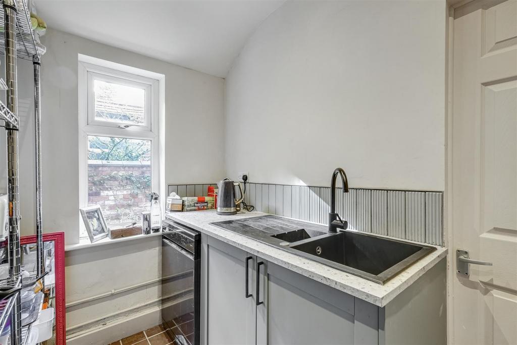 Preparation/Utility Room
