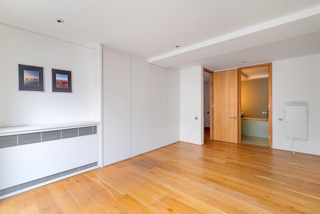 Macklin Street 12