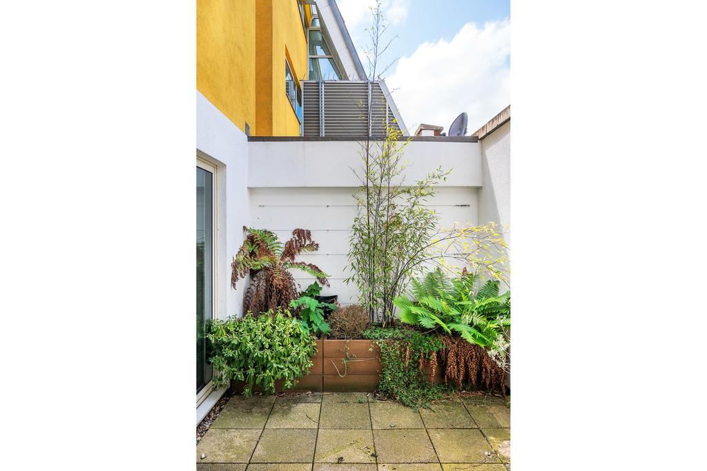 Macklin Street 21