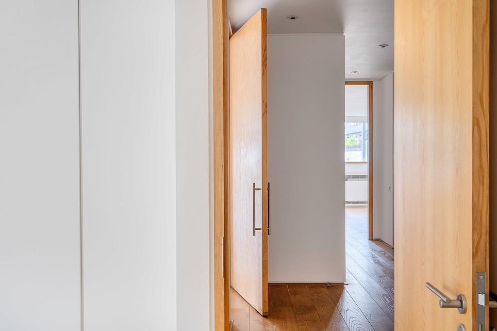 Macklin Street 16