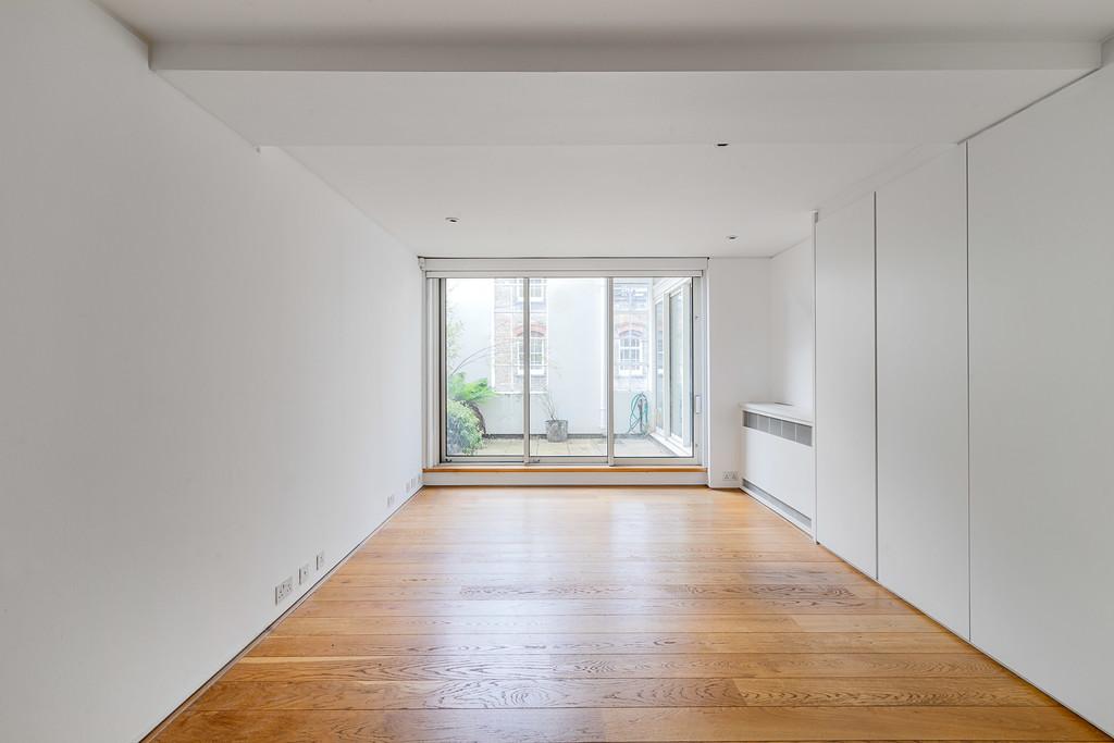 Macklin Street 10