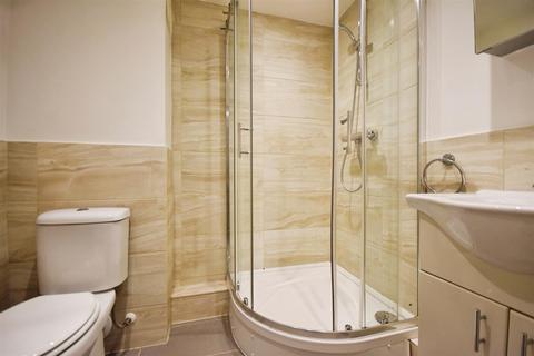 1 bedroom apartment to rent, Romulus Court, Brentford Dock