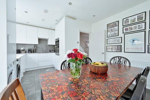 29 Springfield, Bushey Heath, Bushey, WD23 1GL