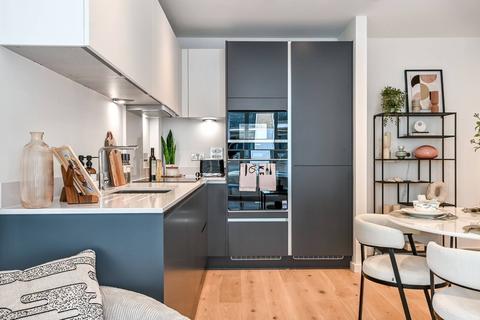 2 bedroom flat for sale, Verdica, Camden NW1