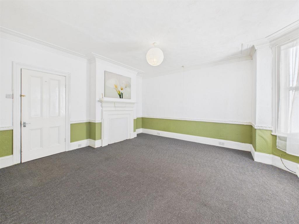 Bedroom: