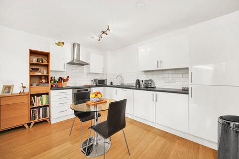 1 bedroom flat for sale, Hardwicks Square, London