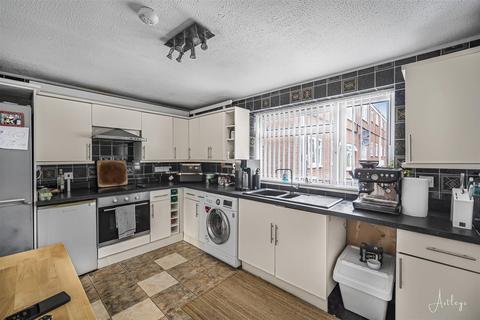undefined, Coed Lan, Three Crosses, Swansea
