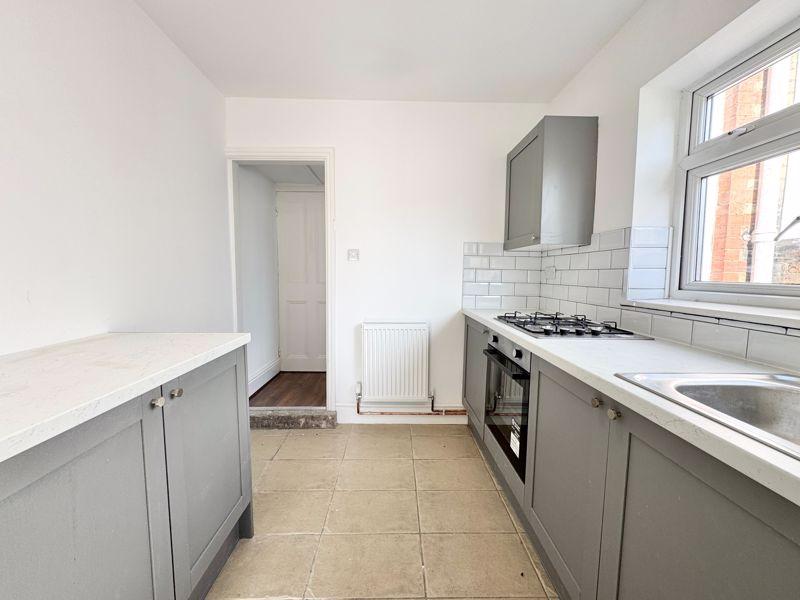 Kitchen alt view