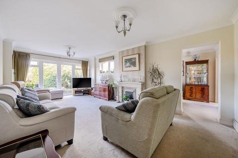 4 bedroom detached bungalow for sale, Barchester Way, Tonbridge, TN10 4HR