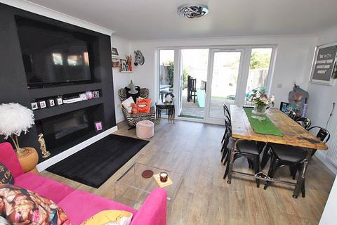 undefined, CHATSWORTH CLOSE, LACEBY