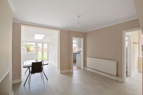 172 Woolwich Road, Bexleyheath, DA7 4LR