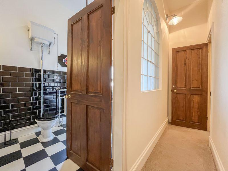 Ground floor wc