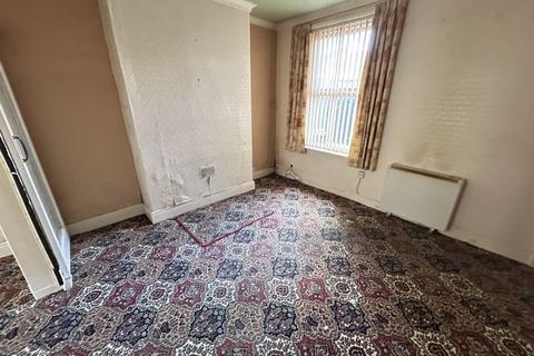 2 bedroom semi-detached house for sale, Queens Road, Llandudno Junction