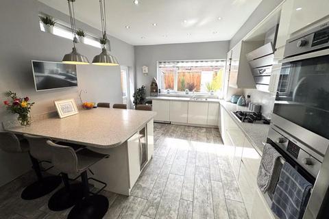 5 bedroom terraced house for sale, Rockcliffe Gardens, Whitley Bay