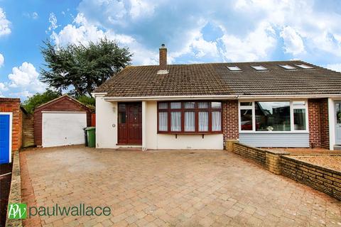2 bedroom bungalow for sale, Brandon Close, West Cheshunt