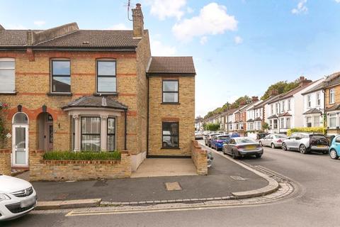 13 Churchill Road, South Croydon, CR2 6HE