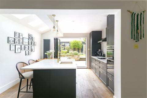13 Churchill Road, South Croydon, CR2 6HE
