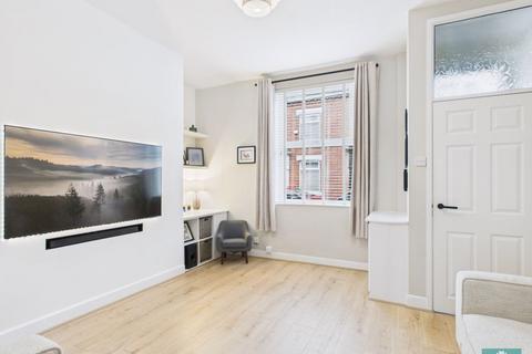 3 bedroom terraced house for sale, Lyon Street, Oldham OL2