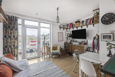 1 bedroom flat for sale, Wandsworth Bridge Road, London, SW6
