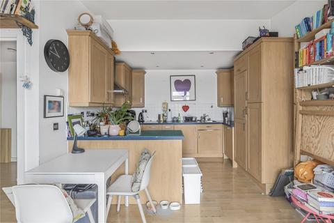 1 bedroom flat for sale, Wandsworth Bridge Road, London, SW6