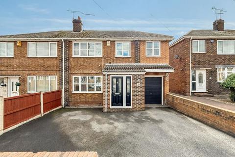 4 bedroom semi-detached house for sale, Eastfield Drive, Pontefract WF8
