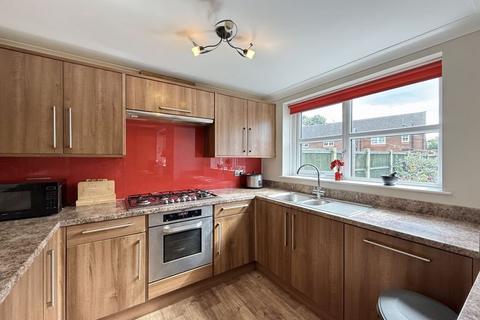 4 bedroom semi-detached house for sale, Eastfield Drive, Pontefract WF8