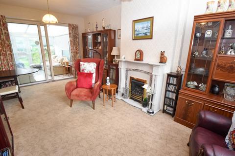 3 bedroom semi-detached house for sale, Derwent Road, Flixton, M41