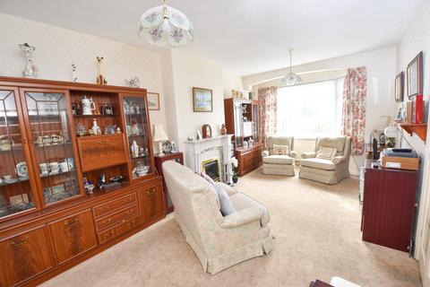 3 bedroom semi-detached house for sale, Derwent Road, Flixton, M41