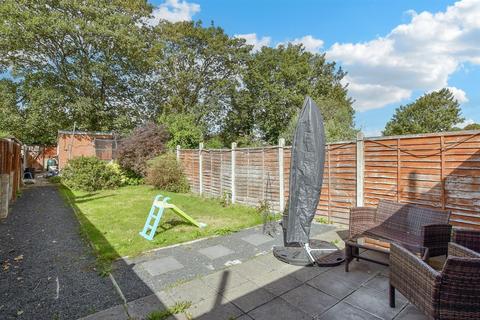 3 bedroom terraced house for sale, Ewart Road, Chatham, Kent