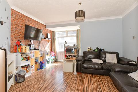 3 bedroom terraced house for sale, Ewart Road, Chatham, Kent